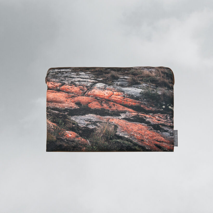 funda-computador-impermeable-simbionte-rojo-páramo-sumapaz